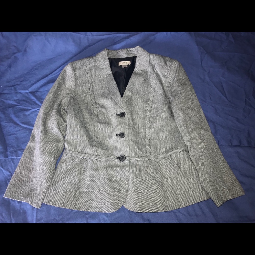 Ann Taylor Loft size 8 blazer